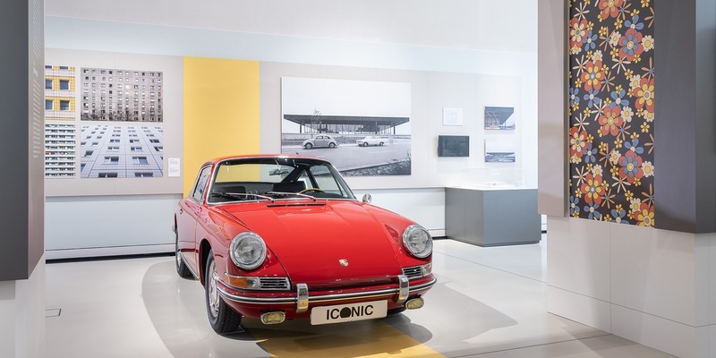 Neue Ausstellung im DRIVE. Volkswagen Group Forum in Berlin: ICONIC - A Timeless Journey of Culture, Society and Mobility - Foto: presseportal.de
