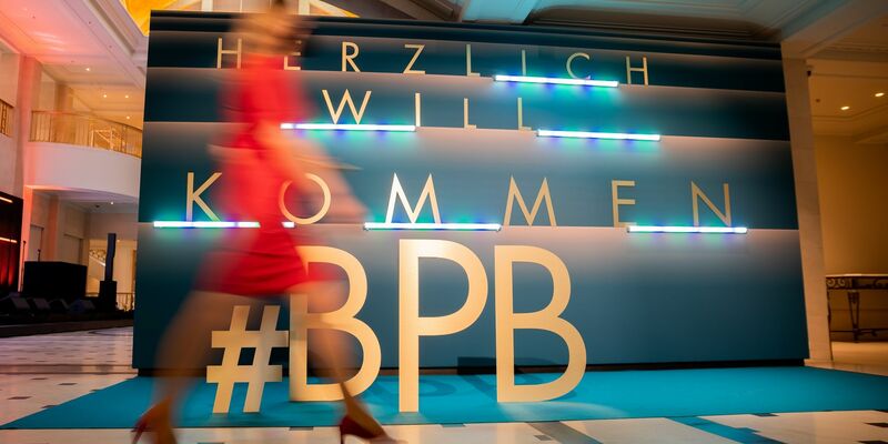 Die AfD ist in diesem Jahr nicht willkommen beim Bundespresseball. - Foto: Christoph Soeder/dpa