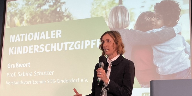 Kinderschutz muss immer an erster Stelle stehen / Nationaler Kinderschutzgipfel von SOS-Kinderdorf und Bundesarbeitsgemeinschaft Allgemeine Soziale Dienste - Foto: presseportal.de