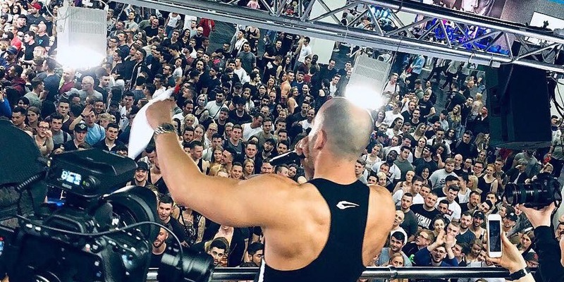 Hamburger Modelabel Smilodox mit 50+ Bodybuildern & eigenem Pop-Up Store auf der größten Fitnessmesse Europas - Foto: presseportal.de