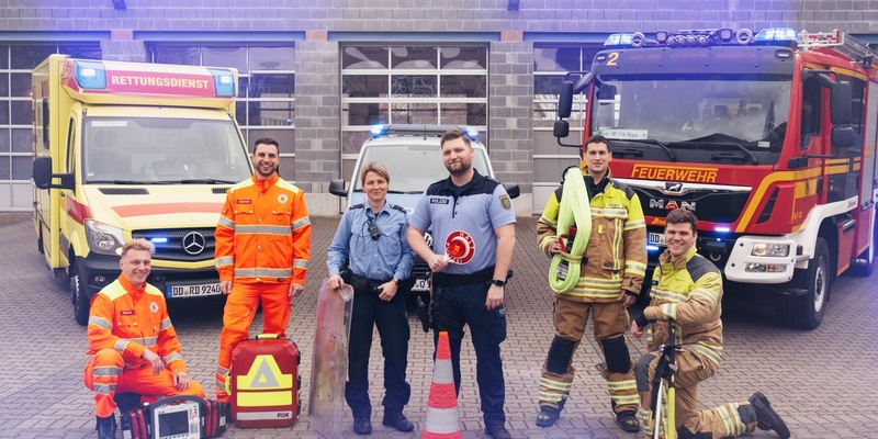 FW Dresden: 24-h-Blaulichtmarathon von Polizei, Feuerwehr und Rettungsdienst in Dresden - Foto: presseportal.de