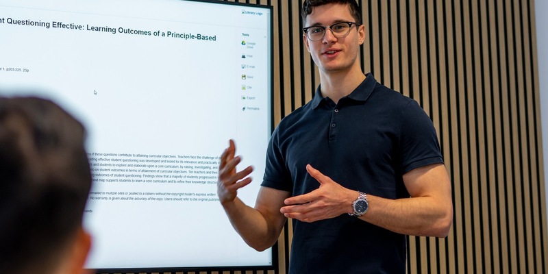 Niklas Burkhardt: Wie sich der Lernaufwand durch eine gehirnoptimierte Lernstrategie endlich auszahlt und Studierende verlässlich sehr gute Noten schreiben - Foto: presseportal.de