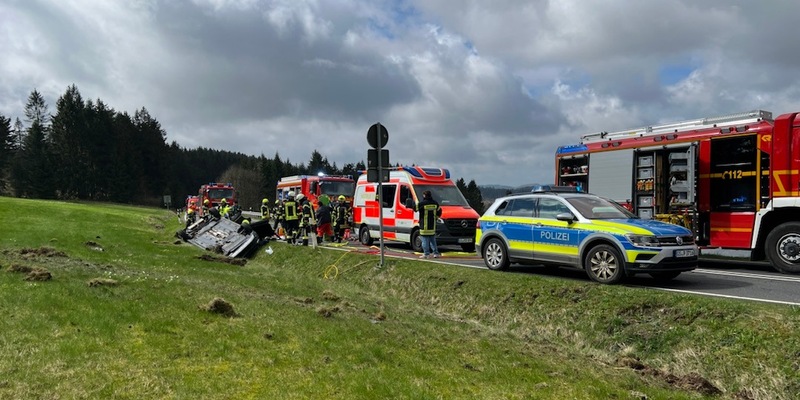 POL-GS: Verkehrsunfall auf der B 241 / Fahrerin verletzt - Foto: presseportal.de