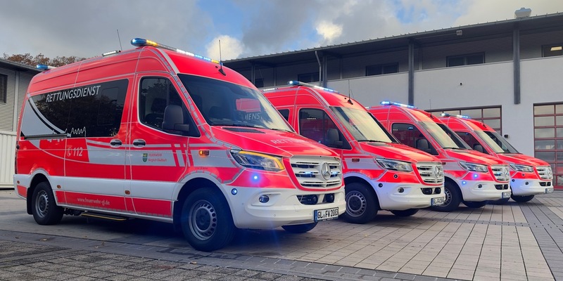 FW-GL: Feuerwehr Bergisch Gladbach stellt neue Generation von Krankentransportwagen in Dienst - Foto: presseportal.de