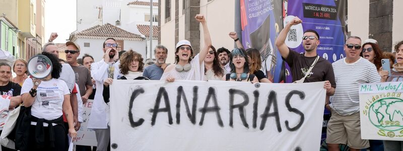 Canarias se agota - die Kanaren haben genug. - Foto: Europa Press Canarias/EUROPA PRESS/dpa