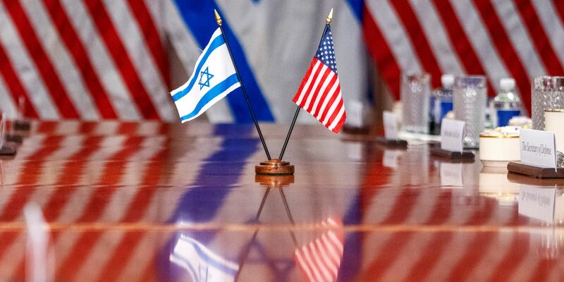 US-Präsident Joe Biden hatte Israel versichert, dass das Bekenntnis der USA für die Sicherheit Israels gegen Bedrohungen durch den Iran und seine Stellvertreter «eisern» sei. - Foto: Jacquelyn Martin/AP/dpa