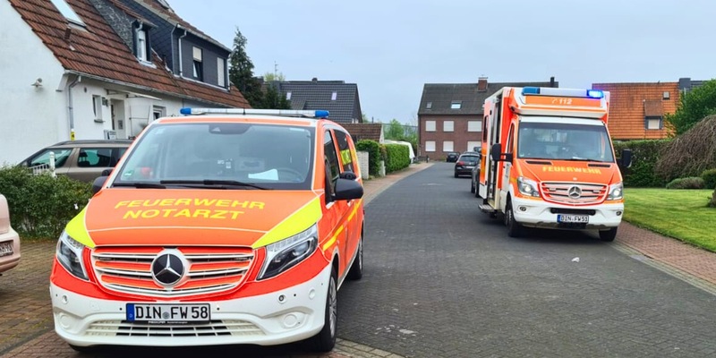FW Hünxe: Amtshilfe für den Rettungsdienst - Foto: presseportal.de