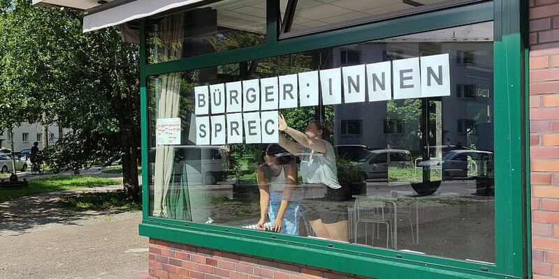Hinweis auf Bürgersprechstunde mit Gender-Doppelpunkt (Archiv) - Foto: über dts Nachrichtenagentur