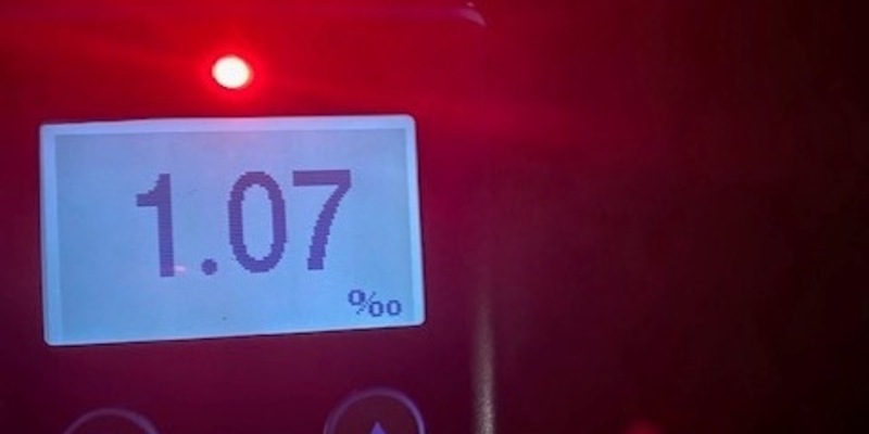 BPOL-FL: Tornesch- Autofahrer fährt in Schlangenlinien; 1,07 Promille - Foto: presseportal.de