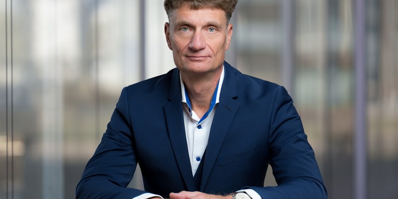 Schluss mit dem Kliniksterben: IT-Experte Frank Becker verrät, wie die Digitalisierung dem Gesundheitswesen wieder auf die Beine helfen kann - Foto: presseportal.de