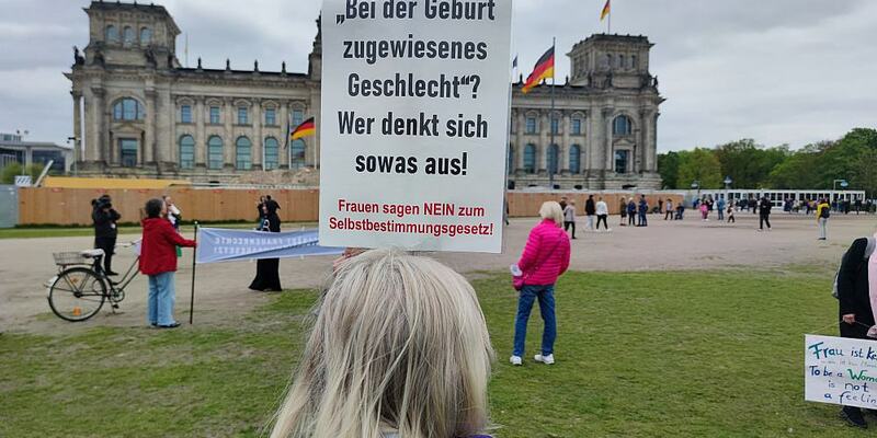 Protest gegen das Selbstbestimmungsgesetz am 12.04.2024 - Foto: über dts Nachrichtenagentur