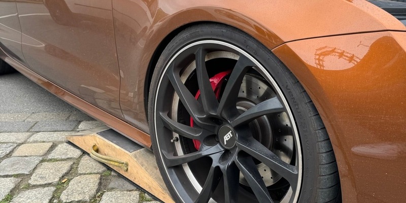 POL-DU: Hochfeld: Schwerpunktkontrolle: Überprüfung von 45 Fahrzeugen und deren Insassen - Foto: presseportal.de