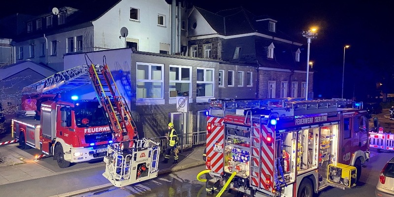 FW-OG: Unwetter über Offenburg - Straßen und Keller überflutet, Bäume entwurzelt und abgeknickt. - Foto: presseportal.de