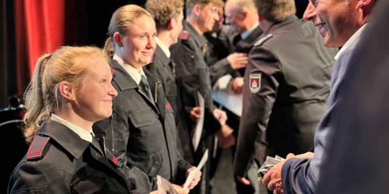 FW-DT: Jahreshauptversammlung der Feuerwehr Detmold - Berichtsjahr 2023 - Foto: presseportal.de