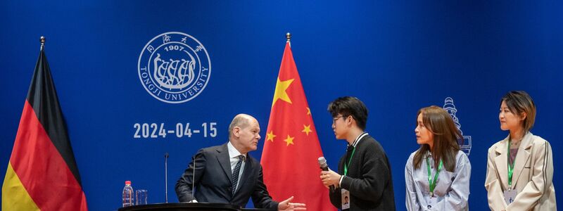 Chinas Staatspräsident Xi Jinping empfängt Bundeskanzler Olaf Scholz in Peking. - Foto: Michael Kappeler/dpa