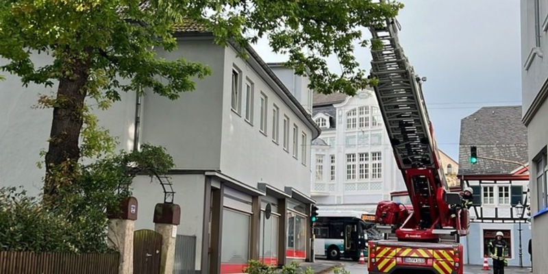 FW Bad Honnef: Sturmböen sorgen für 13 Einsätzen der Feuerwehr - Foto: presseportal.de