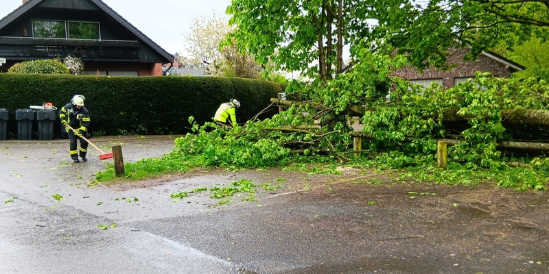FFW Schwalmtal: Sturmböen ziehen kurzzeitig über Schwalmtal - Foto: presseportal.de