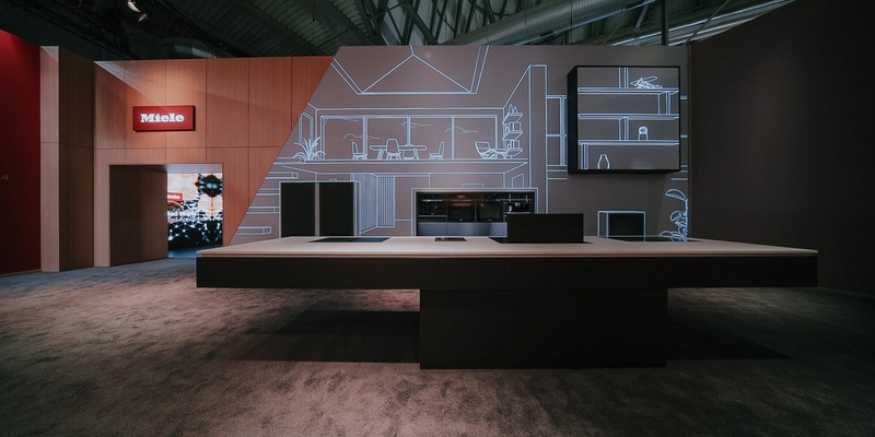 Zurück auf der Eurocucina - Miele zeigt intuitives Standkonzept für die Sinne - Foto: presseportal.de
