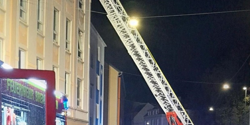 FW Bremerhaven: Kellerbrand im Wohngebäude - Foto: presseportal.de