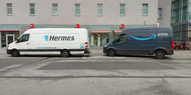 Transporter von Hermes und Amazon Prime (Archiv) - Foto: über dts Nachrichtenagentur