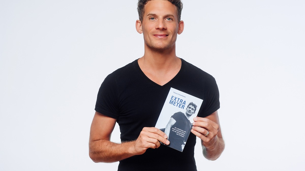 EXTRAMETER: Sky Moderator Thomas Fleischmann präsentiert sein erstes Buch - Foto: presseportal.de