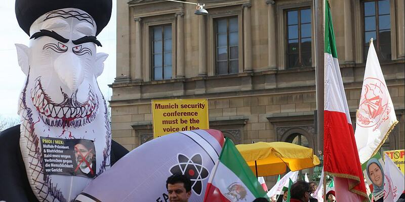 Protest gegen Iran vor Münchner Sicherheitskonferenz (Archiv) - Foto: über dts Nachrichtenagentur