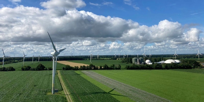 Strategische Partnerschaft mit Triodos Energy Transition Europe Fund: ENOVA steigt als Repowering-Experte in den ehemals größten Windpark Europas in Midlum ein - Foto: presseportal.de