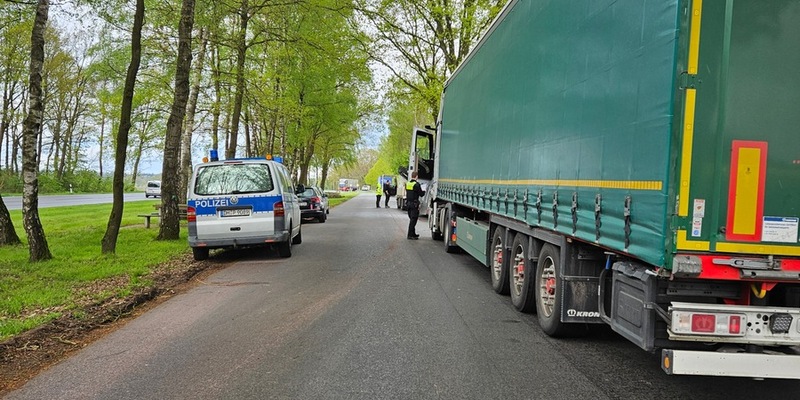 POL-DH: --- sicher.mobil.leben Länderübergreifende Aktion für mehr Sicherheit im Straßenverkehr am 17. April in Niedersachsen --- - Foto: presseportal.de