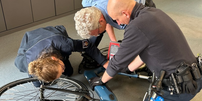 POL-OF: Erfolgreiche Fahrradcodieraktion der Polizeistation Hanau I und der Stadtpolizei Hanau - Weiterer Termin am 2. Mai 2024 - Foto: presseportal.de