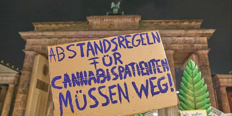 Smoke-in vor dem Brandenburger Tor (Archiv) - Foto: über dts Nachrichtenagentur