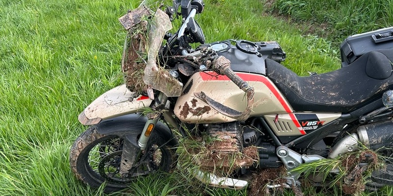 POL-PDWIL: Verkehrsunfall mit verletztem Kradfahrer - Foto: presseportal.de