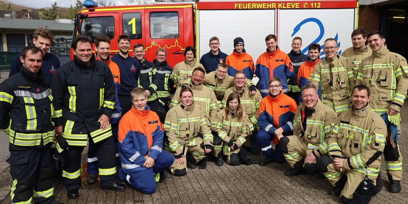 FW-KLE: Modul 2 der Grundausbildung erfolgreich abgeschlossen - Foto: presseportal.de