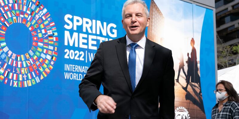 Der Direktor der Europaabteilung des Internationalen Währungsfonds (IWF): Alfred Kammer. - Foto: Jose Luis Magana/AP/dpa