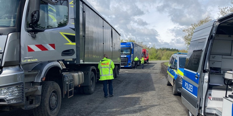 POL-MR: Länderübergreifender Aktionstag sicher.mobil.leben - Güterverkehr im Blick - Polizeiliche Bilanz in Hessen - Foto: presseportal.de