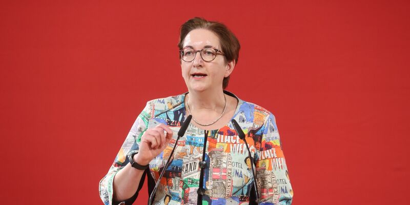 Bundesbauministerin Klara Geywitz ist mit Blick auf die demografische Entwicklung in Deutschland besorgt. - Foto: Bodo Schackow/dpa
