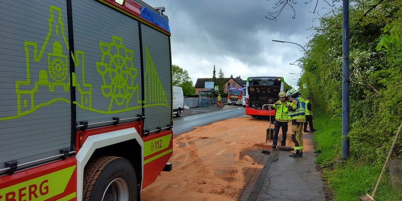 FW-EN: Massive Betriebsmittelspur durch das Stadtgebiet beschäftigt Feuerwehr - Foto: presseportal.de