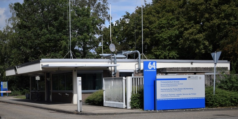 POL-KA: (KA) Bruchsal - DU VERDIENST EIN WIR - Tag der Ausbildung bei der Polizei Baden-Württemberg - Foto: presseportal.de