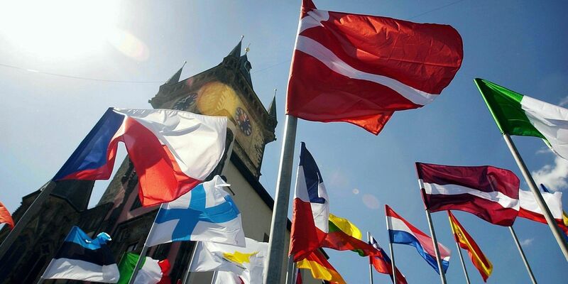 Vor 20 Jahren hat die EU zehn neue Mitglieder aufgenommen (Archivbild). - Foto: epa CTK Masova/CTK/dpa