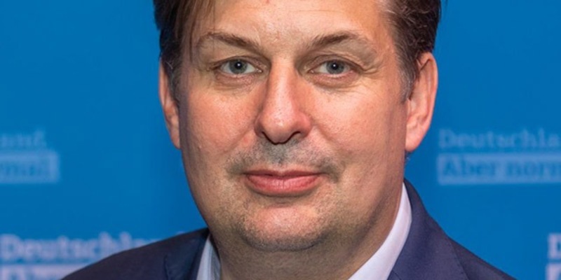 Maximilian Krah: Erklärung zur Festnahme meines Mitarbeiters - Foto: presseportal.de