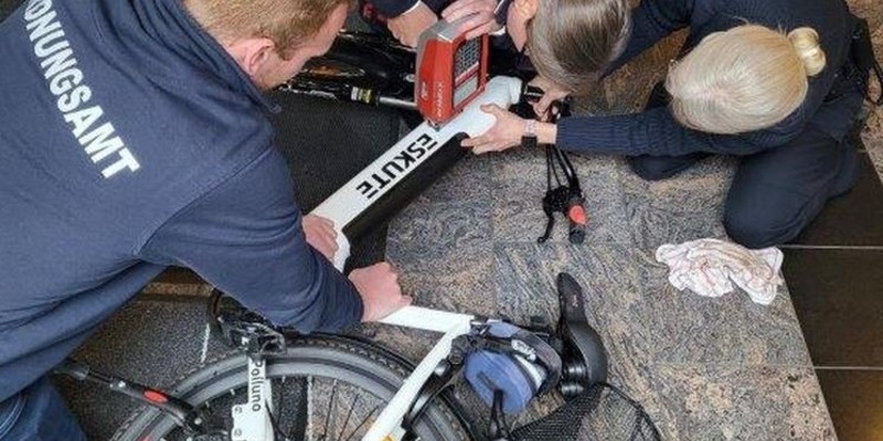 POL-OF: Drogenerkennung im Straßenverkehr - Beschulung und Kontrollen ; Erfolgreiche Fahrradcodieraktion; Mann soll Jugendliche unsittlich berührt haben und mehr - Foto: presseportal.de