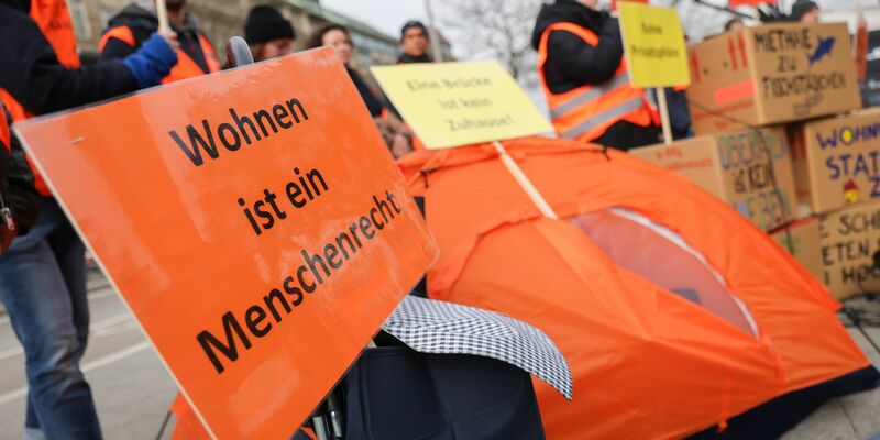 Hunderttausende Menschen in Deutschland haben keine eigene Wohnung. - Foto: Christian Charisius/dpa