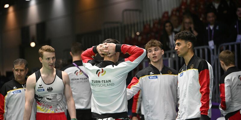 Die deutschen Turner erreichten in Rimini weder das Team-Finale noch einen Geräte-Endkampf. - Foto: Marijan Murat/dpa