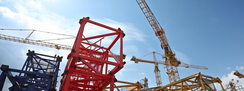 Die deutsche Wirtschaft schwächelt - die Baubranche etwa steckt in der Krise (Archivbild). - Foto: Karl-Josef Hildenbrand/dpa