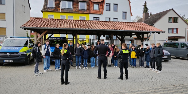 POL-HM: Zukunftstag in der Polizeiinspektion Hameln-Pyrmont/Holzminden - Foto: presseportal.de