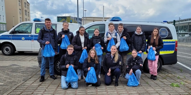 BPOLI MD: Zukunftstag bei der Bundespolizei in Halle (Saale): Nachwuchswerbung mal anders - Foto: presseportal.de
