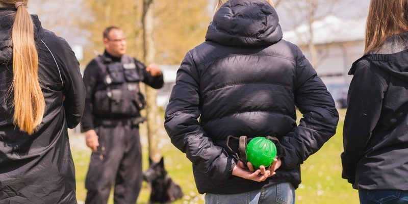 BPOL-HRO: GirlsDay-Zukunftstag bei der Bundespolizeiinspektion Rostock - Foto: presseportal.de