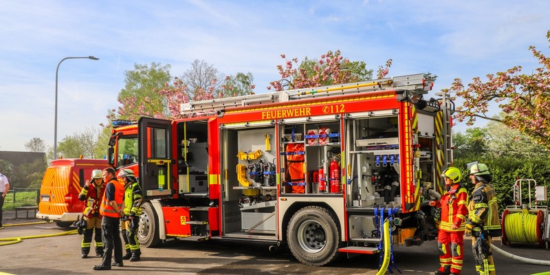 FW-Heiligenhaus: Feuerwehr Heiligenhaus und die Feuerwehr Essen Stoppenberg üben und rücken gemeinsam aus - Foto: presseportal.de