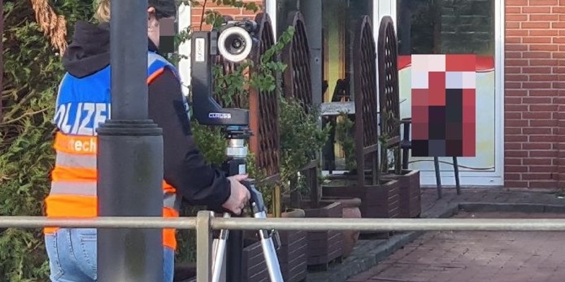 POL-STD: Mordfall in Stade - Ermittler nehmen den Tatort in der Innenstadt in 3D auf - Foto: presseportal.de