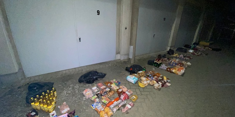 POL-NB: Ladendiebe mit säckeweisem Diebesgut gestellt - Foto: presseportal.de