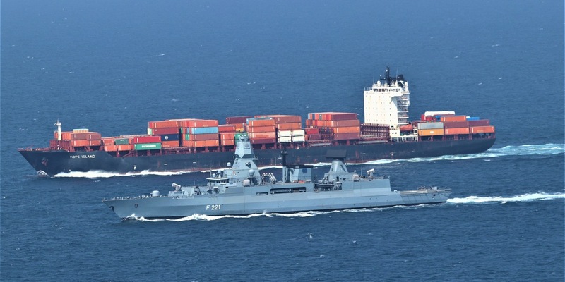 EUNAVFOR Aspides: Verleihung der Gefechtsmedaille an die Besatzung der Fregatte Hessen - Foto: presseportal.de